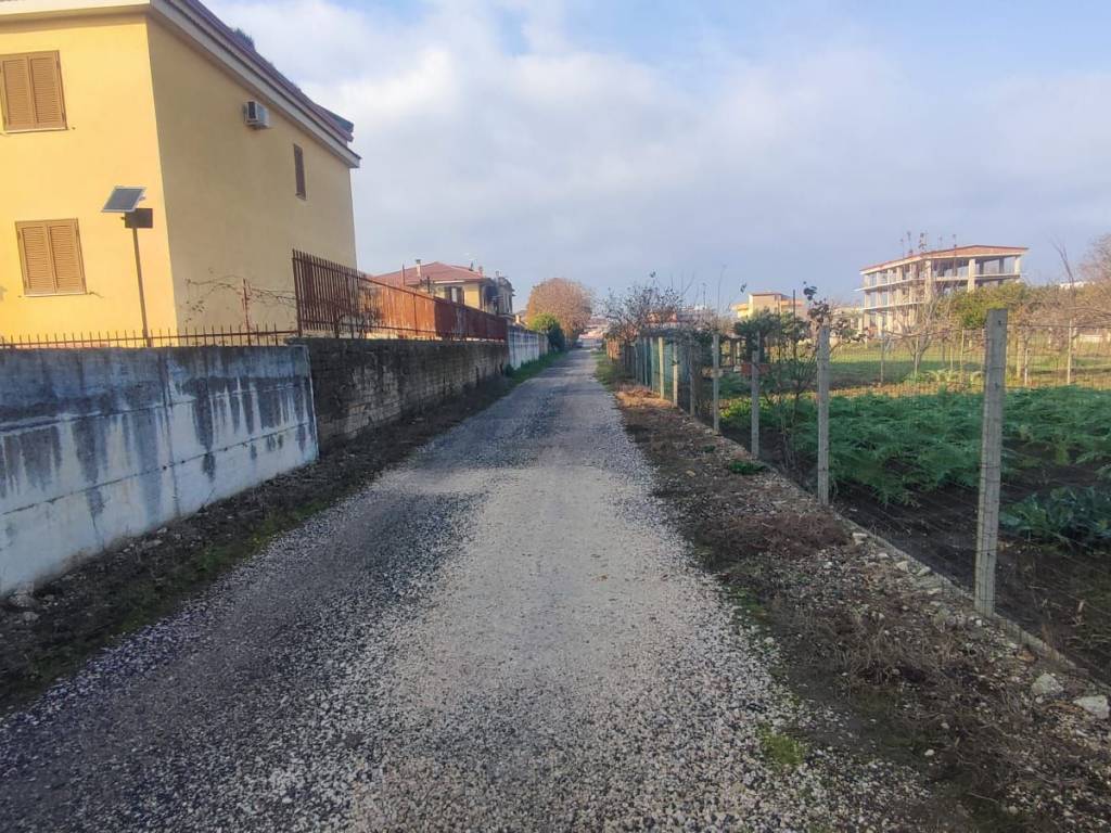 Terreno a Maddaloni in Via Cancello - Foto 4
