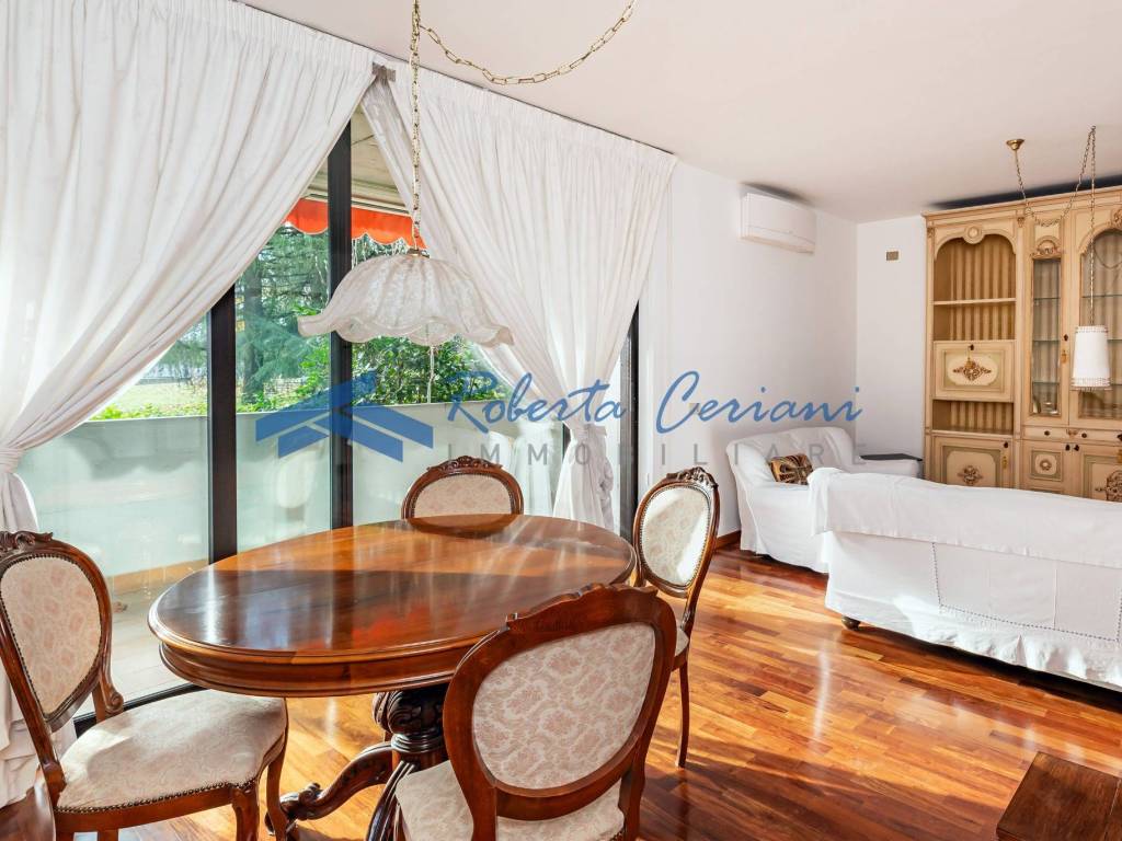 Appartamento a Saronno in Via Francesco Petrarca, 5 - Foto 5