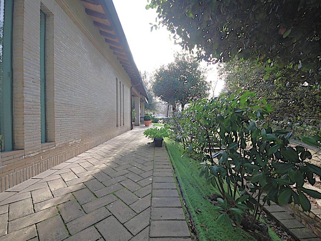 Villa a Nocera umbra in Via dei Pini - Foto 5