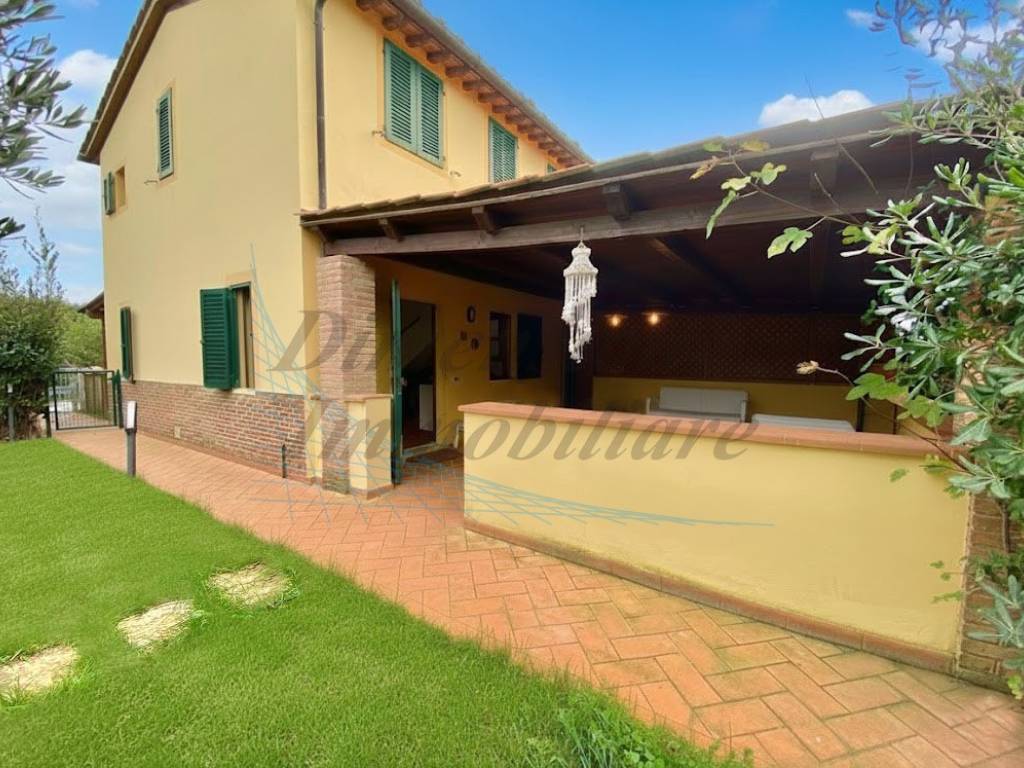 Appartamento a Cecina in Via Vecchia Aurelia, 8 - Foto 4