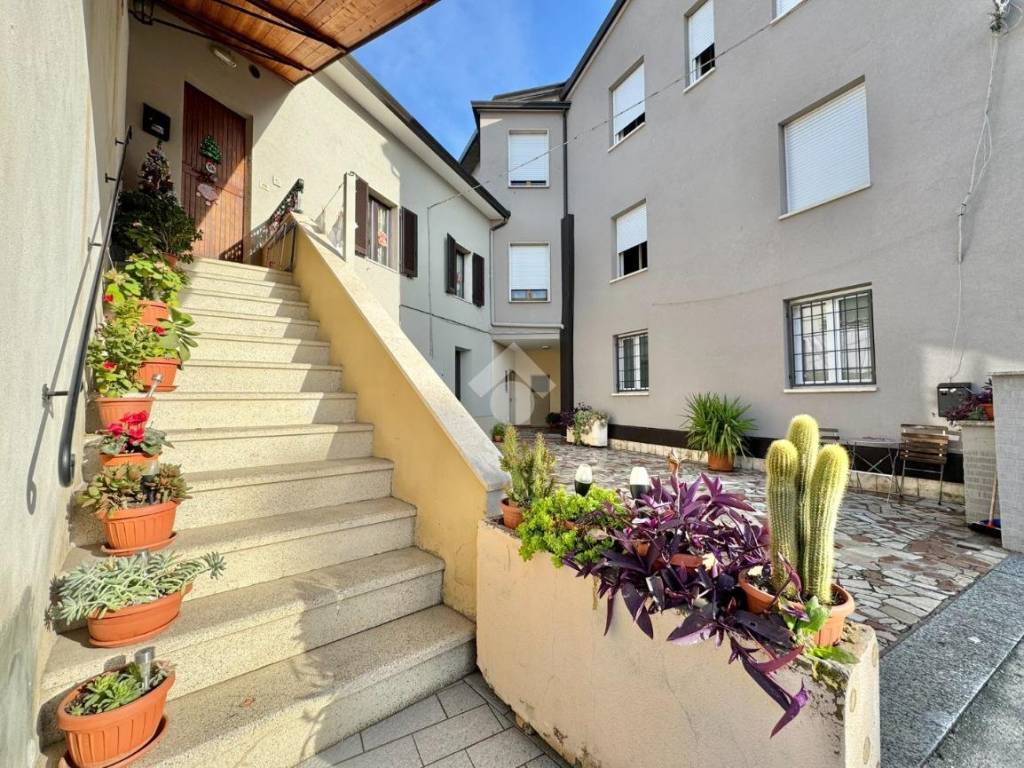 Appartamento a Assisi in Via del sacro tugurio, 25 - Foto 2