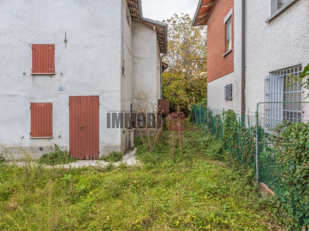 Villa a Bibbiano in Via G. B. Venturi, 45 - Foto 5