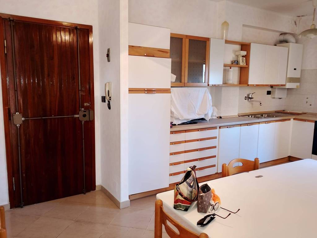 Appartamento a Taggia in Via Cristoforo Colombo - Foto 2