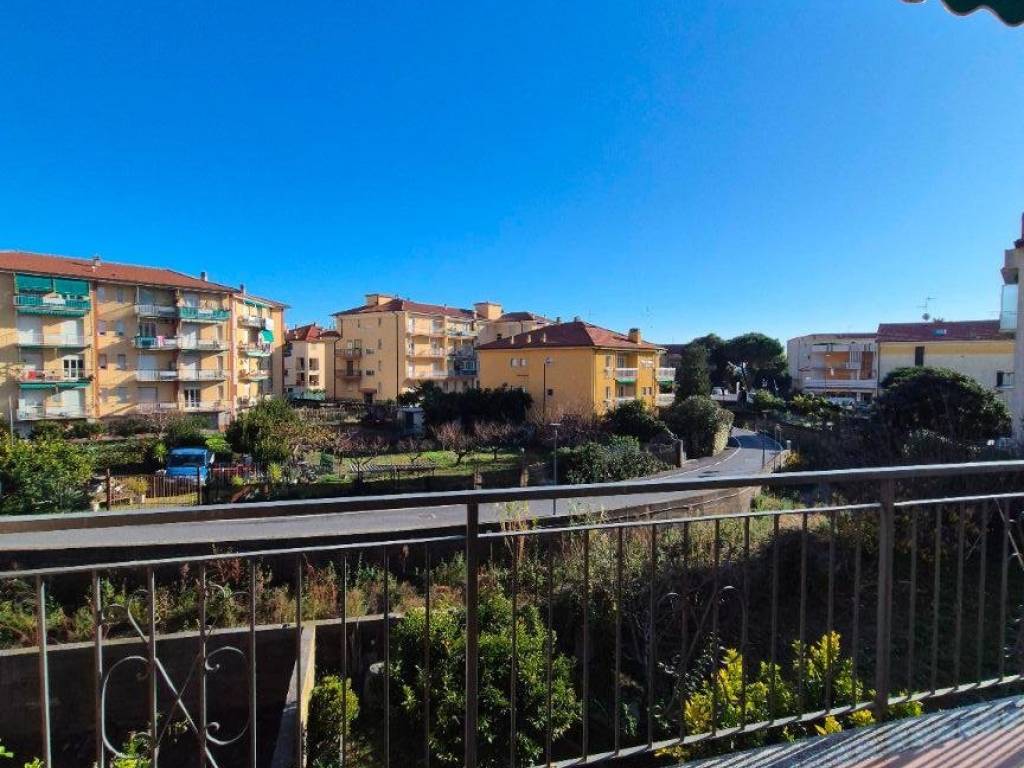 Appartamento a Pietra ligure in Via Pollupice - Foto 4