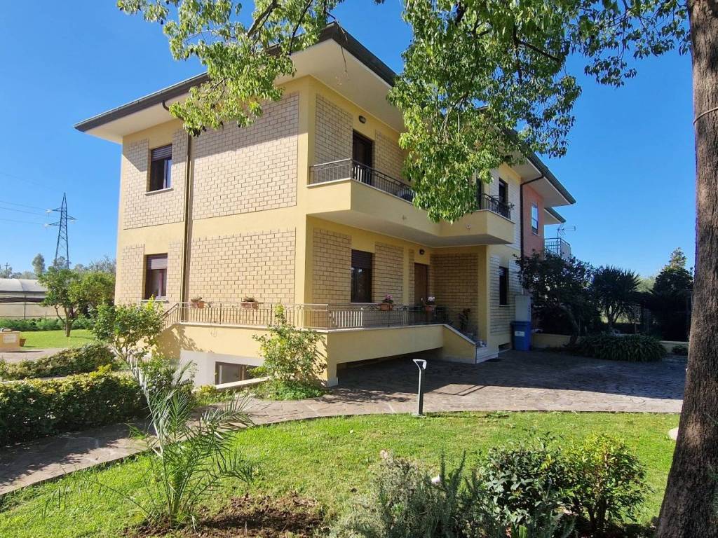 Villa a Latina in Via del Casello, 5 - Foto 5