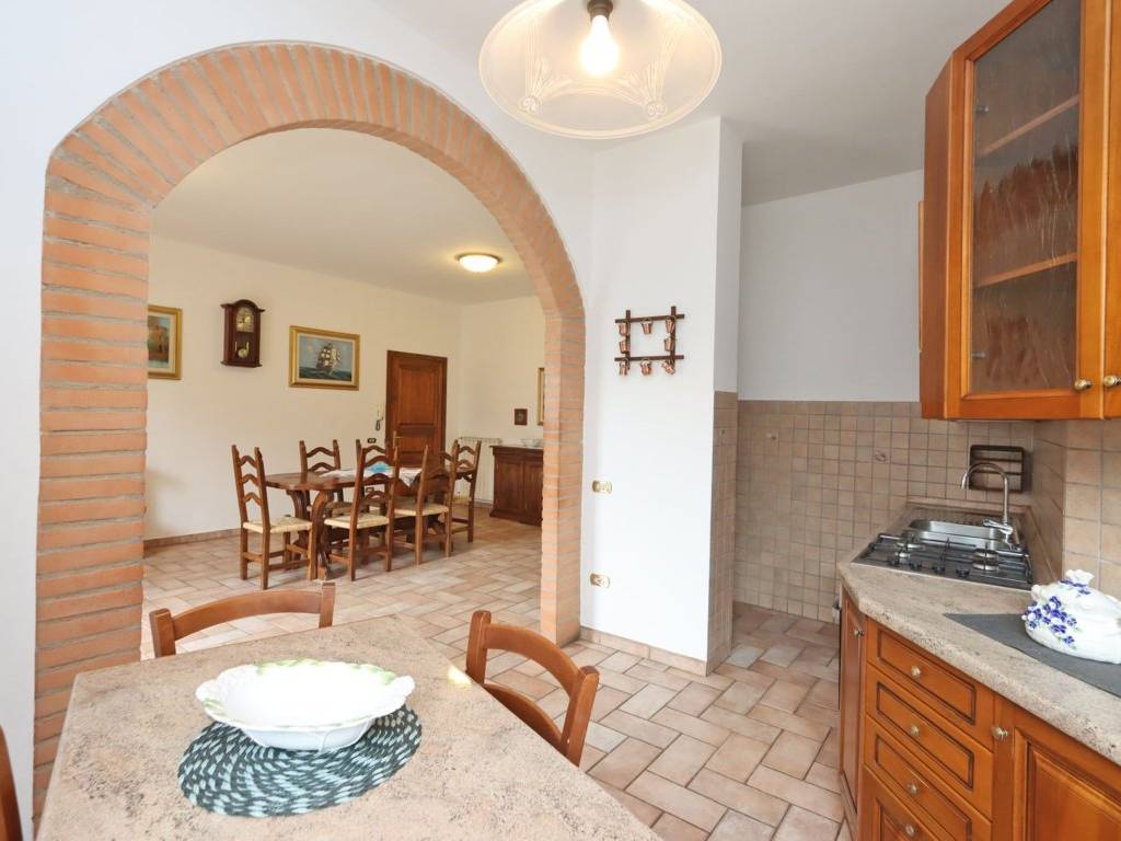 Appartamento a Torrita di siena in Via Vittorio Veneto - Foto 2