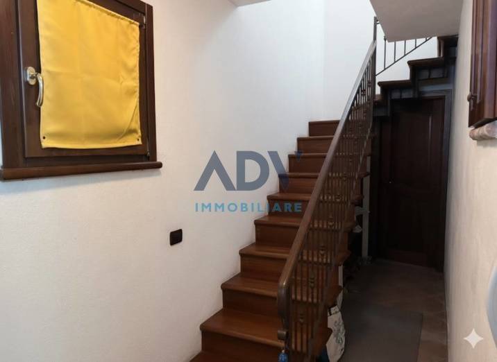 Casa indipendente a Assisi in PIAZZA DEL CASTELLO - Foto 4