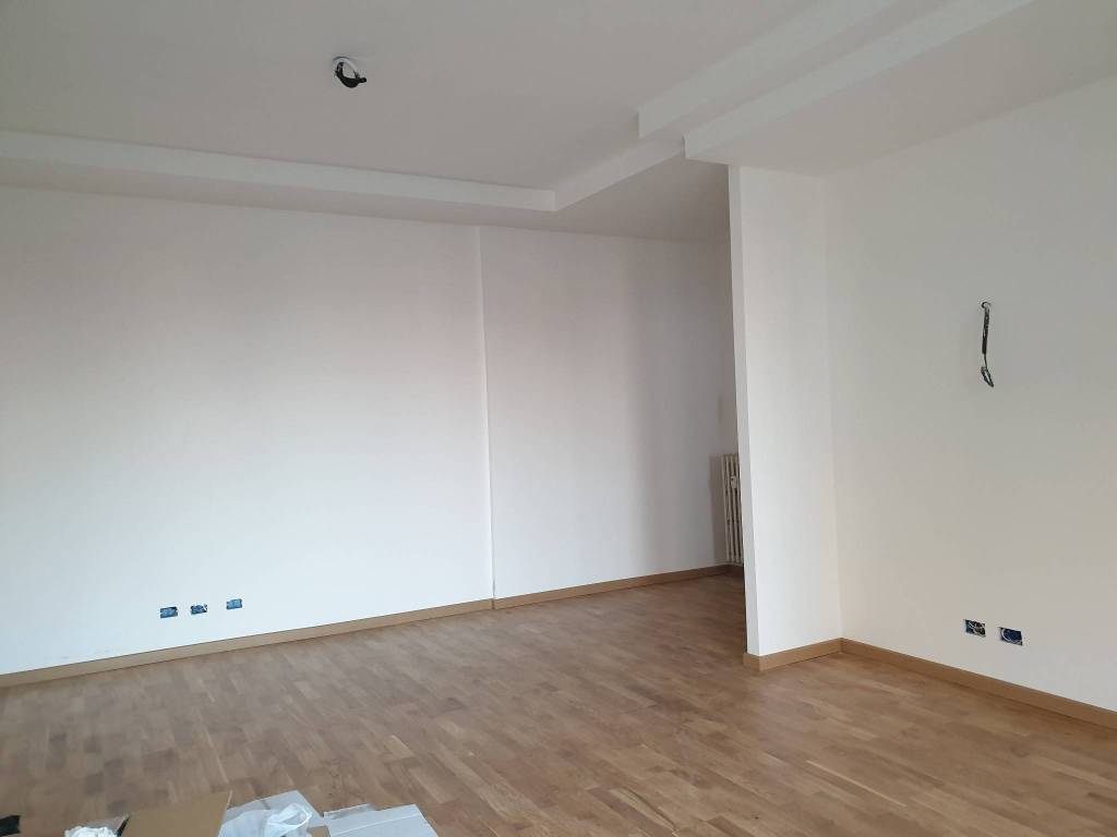 Appartamento a Asti in Via Michelangelo Pittatore - Foto 5