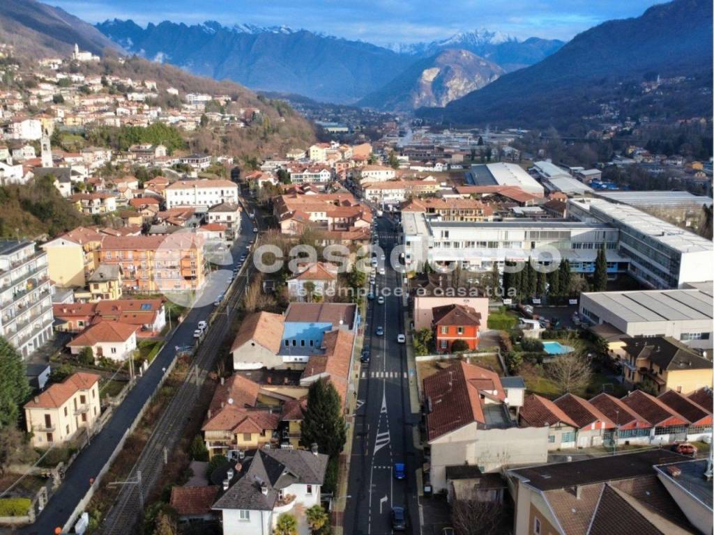 Immobile a Omegna in VIA IV NOVEMBRE, 74 - Foto 4