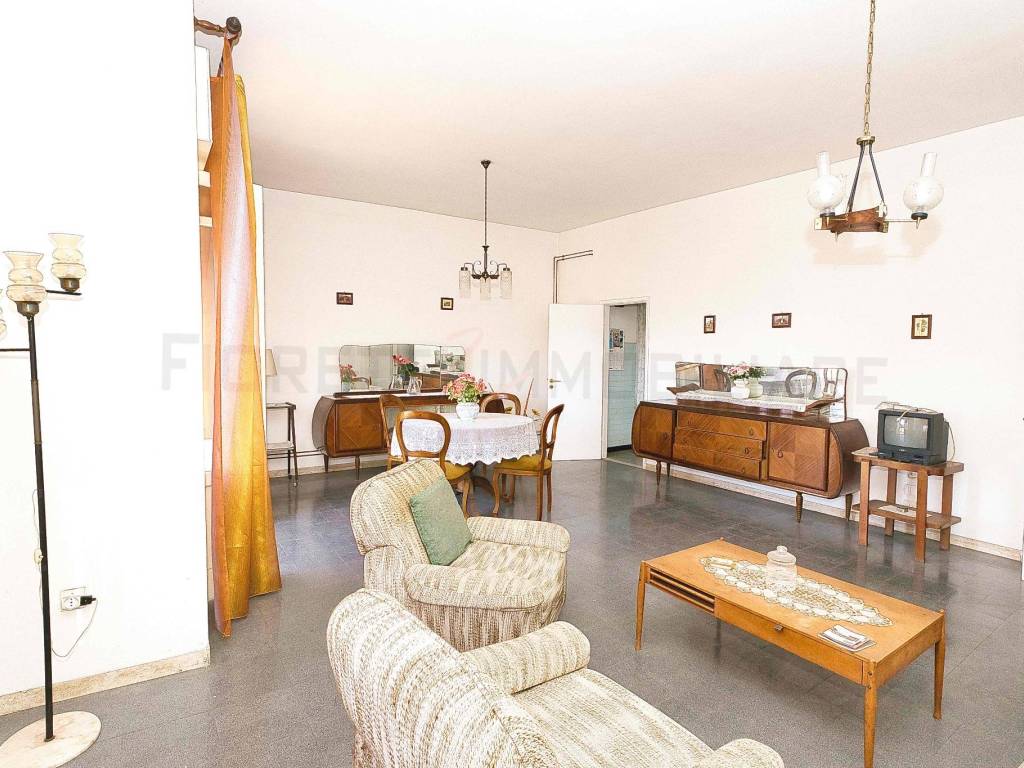 Appartamento a Piombino in Via Francesco De Sanctis - Foto 4