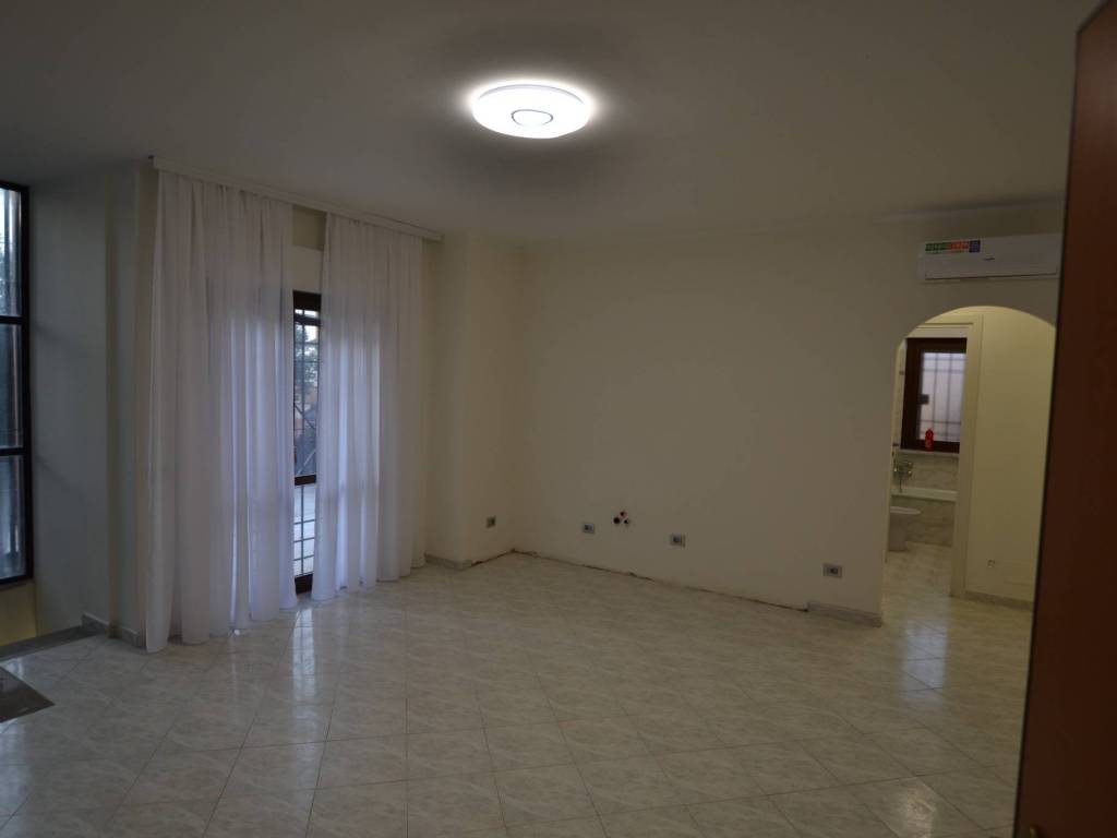 Appartamento a Albano laziale in Vicolo Olivella - Foto 4