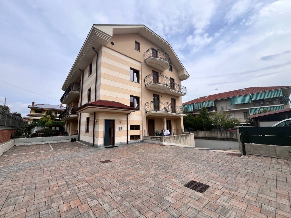 Appartamento a Verzuolo in Via Don Luigi Orione, 23 - Foto 2