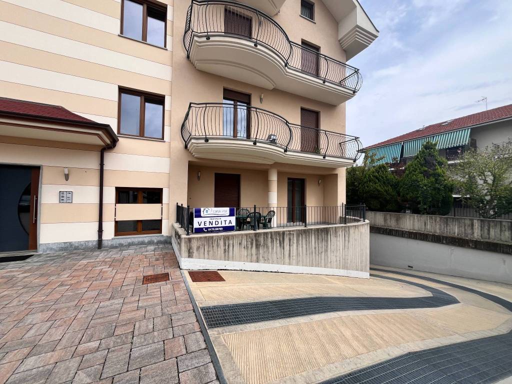 Appartamento a Verzuolo in Via Don Luigi Orione, 23 - Foto 4