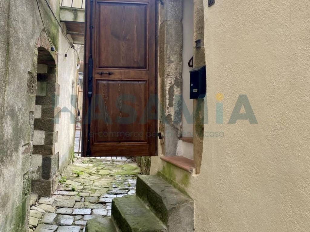 Appartamento a Scansano in Via Vannuccio Vannuccini - Foto 2