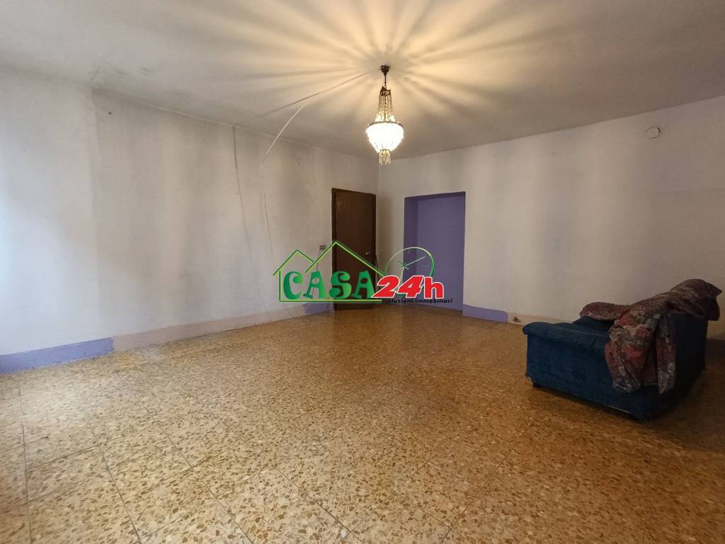 Appartamento a Rovello porro in Via Dante Alighieri - Foto 4