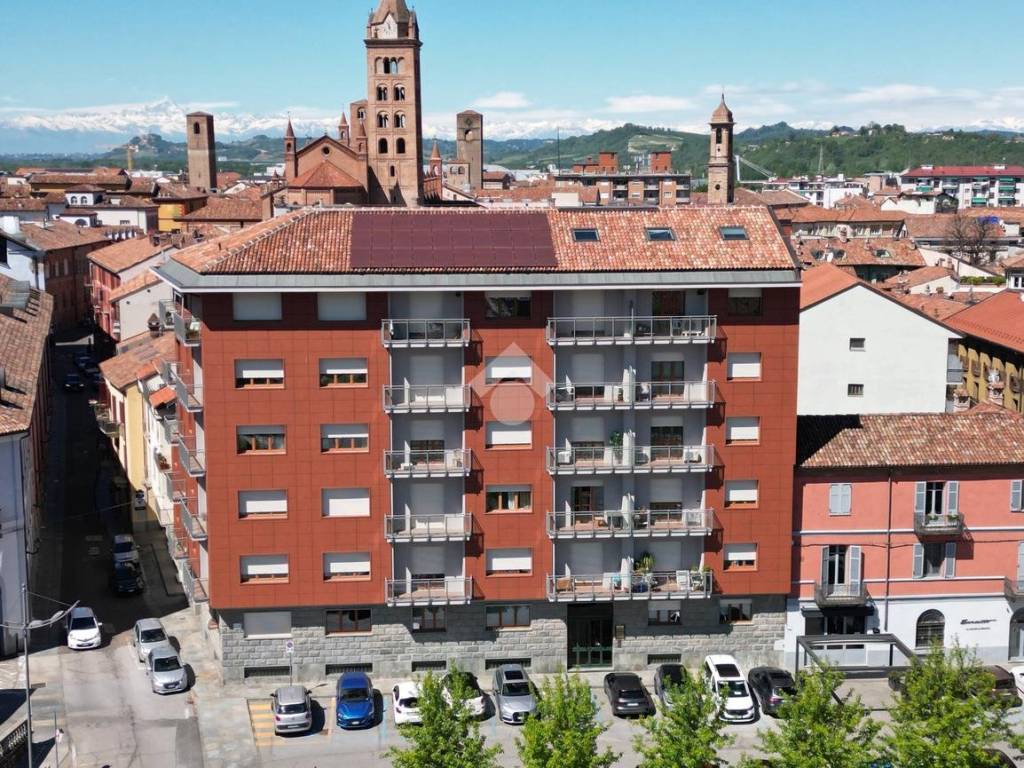 Appartamento a Alba in Piazza Mon Signor Grassi, 1 - Foto 2