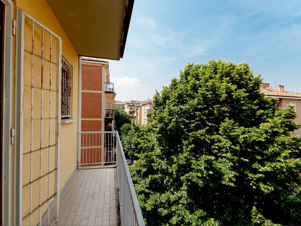 Appartamento a Bologna in Via Umberto Monari, 1 - Foto 2