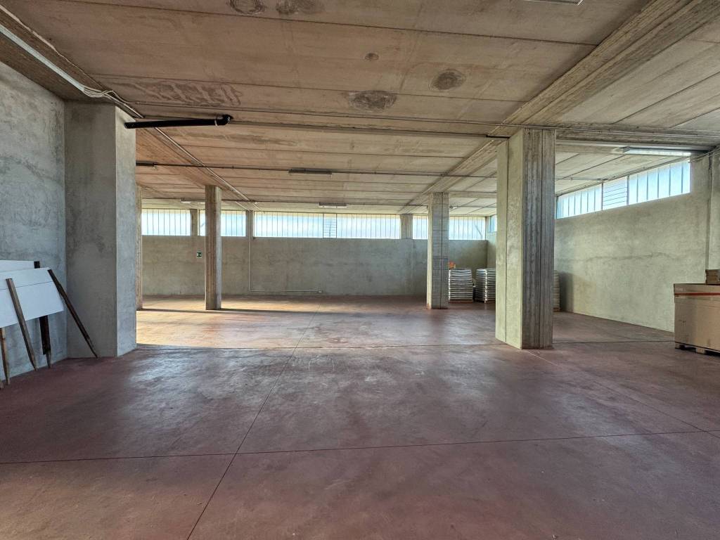 Immobile a Castiglione falletto in Via Alba Barolo - Foto 2