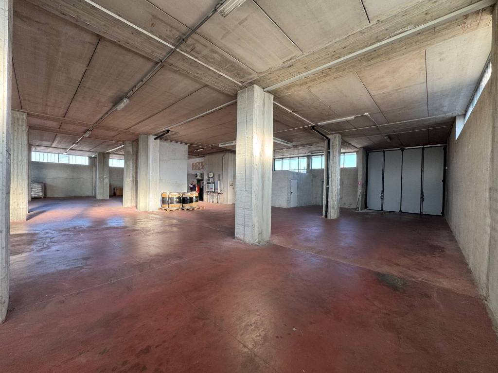 Immobile a Castiglione falletto in Via Alba Barolo - Foto 3