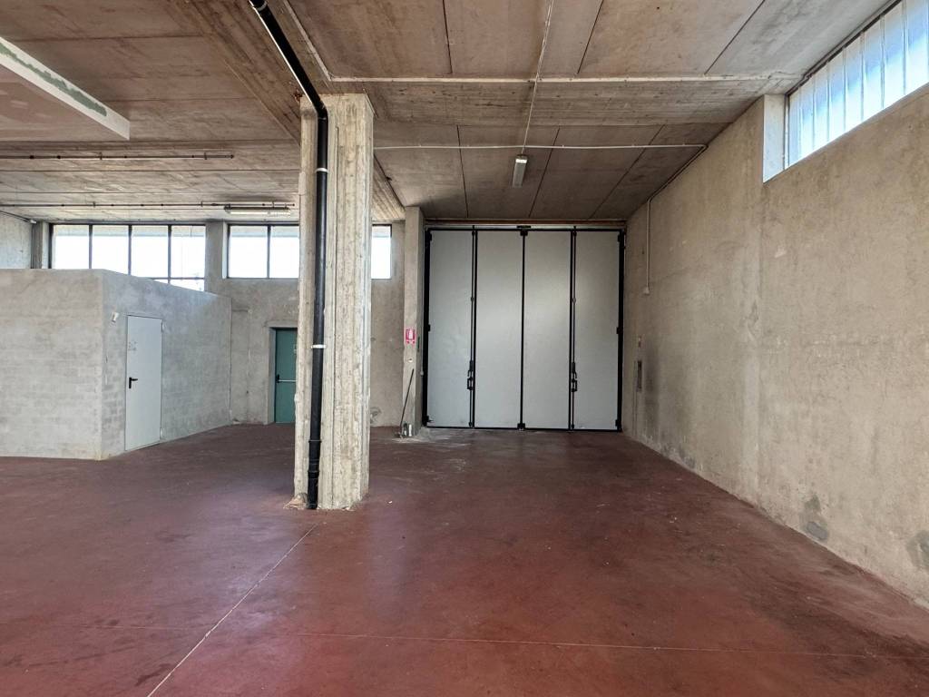 Immobile a Castiglione falletto in Via Alba Barolo - Foto 4