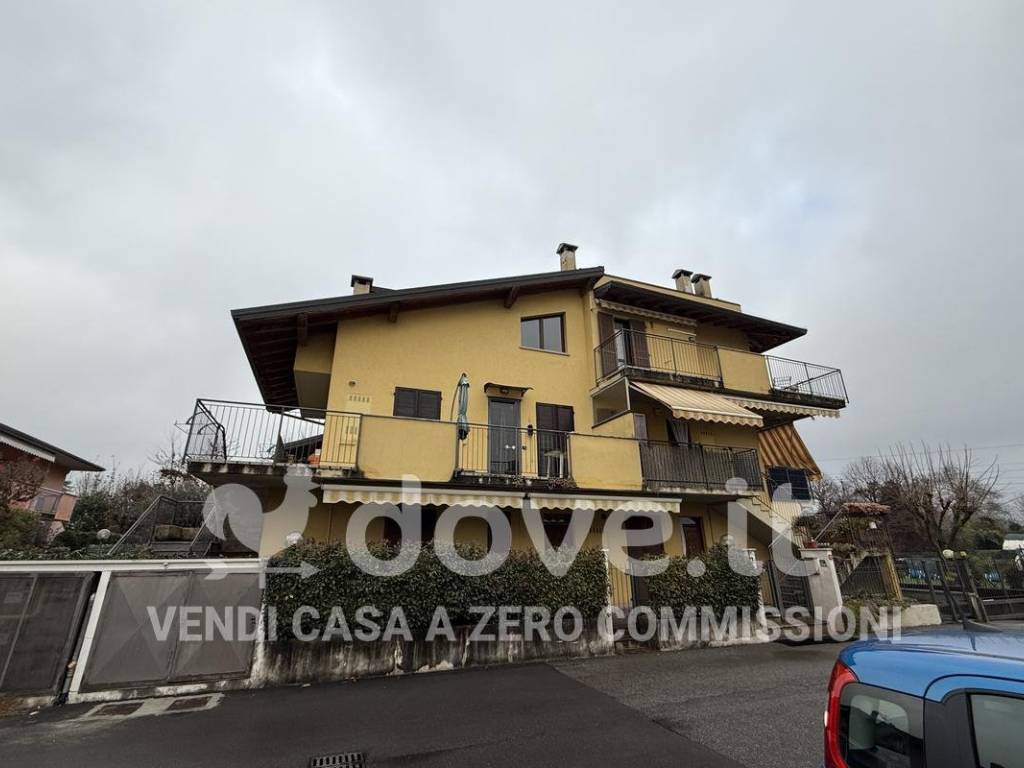 Appartamento a Brembate in Via Francesco Cucchi, 24 - Foto 3