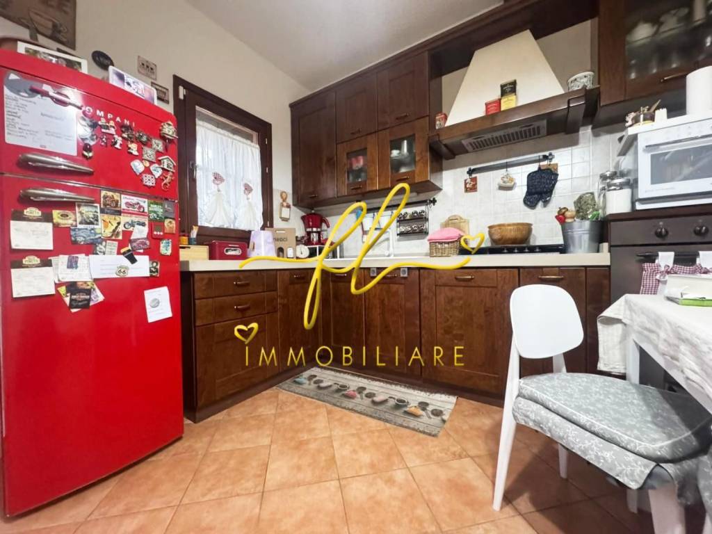 Appartamento a Collesalvetti in Via Galileo Galilei - Foto 4