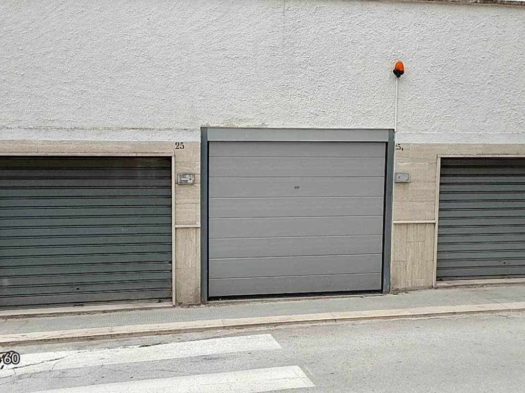 Palazzo / stabile a San giovanni rotondo in Via Alessandro Volta, 12 - Foto 2