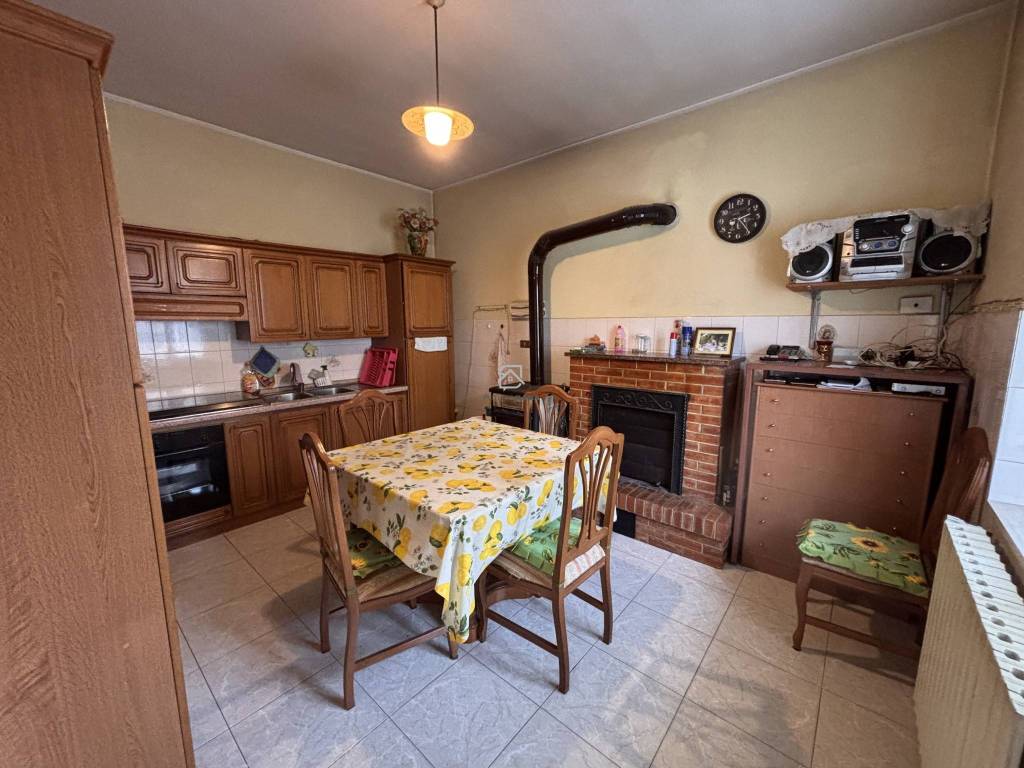 Casa indipendente a Montecalvo irpino in Via dei Mille - Foto 5