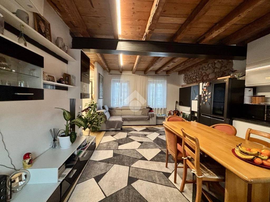 Casa indipendente a Sona in Via beccarie - Foto 2