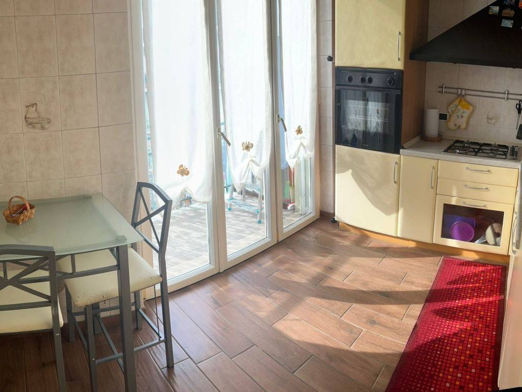 Appartamento a Novara in Via Gian Battista Magistrini - Foto 5