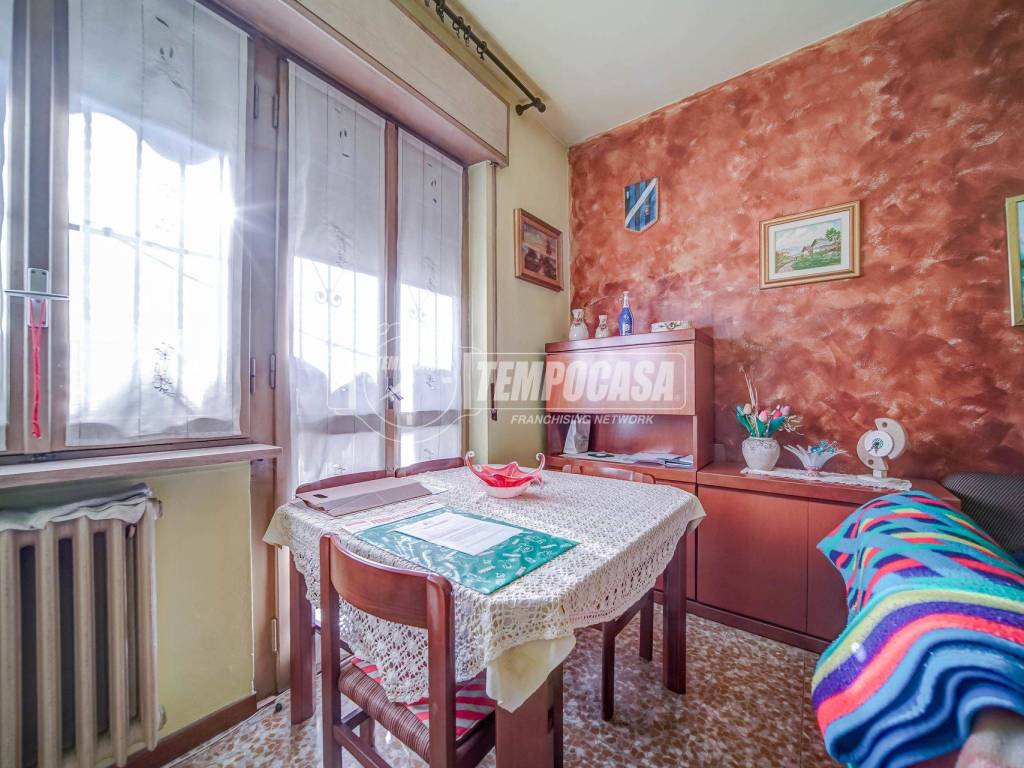 Appartamento a Cassano magnago in Via Gasparoli 6/B - Foto 2