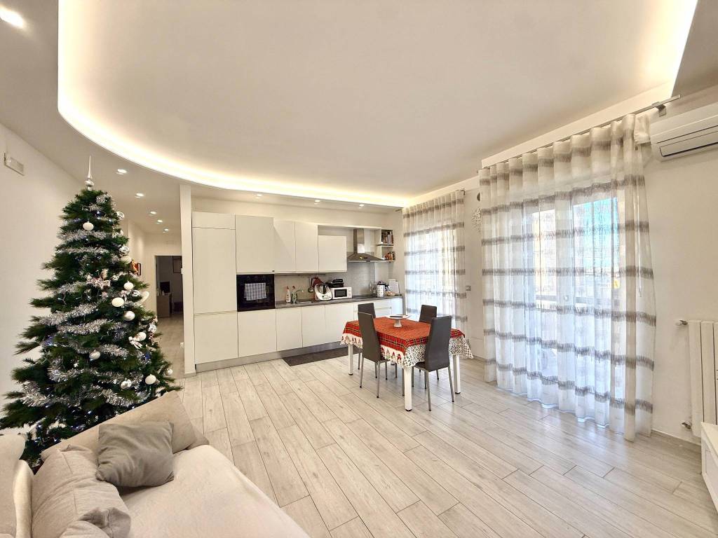 Appartamento a Trani in Via Papa Giovanni XXIII, 37 - Foto 3