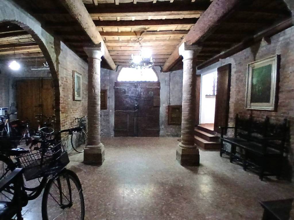 Appartamento a Ferrara in Via Borgo Di Sotto, 34 - Foto 4