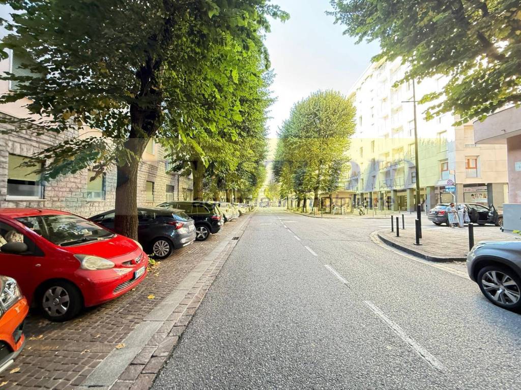 Immobile a Lecco in Viale Turati, 87 - Foto 4