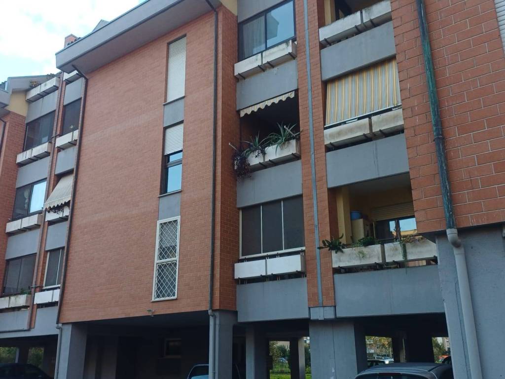 Appartamento a Latina in Via Francesco Cilea - Foto 2