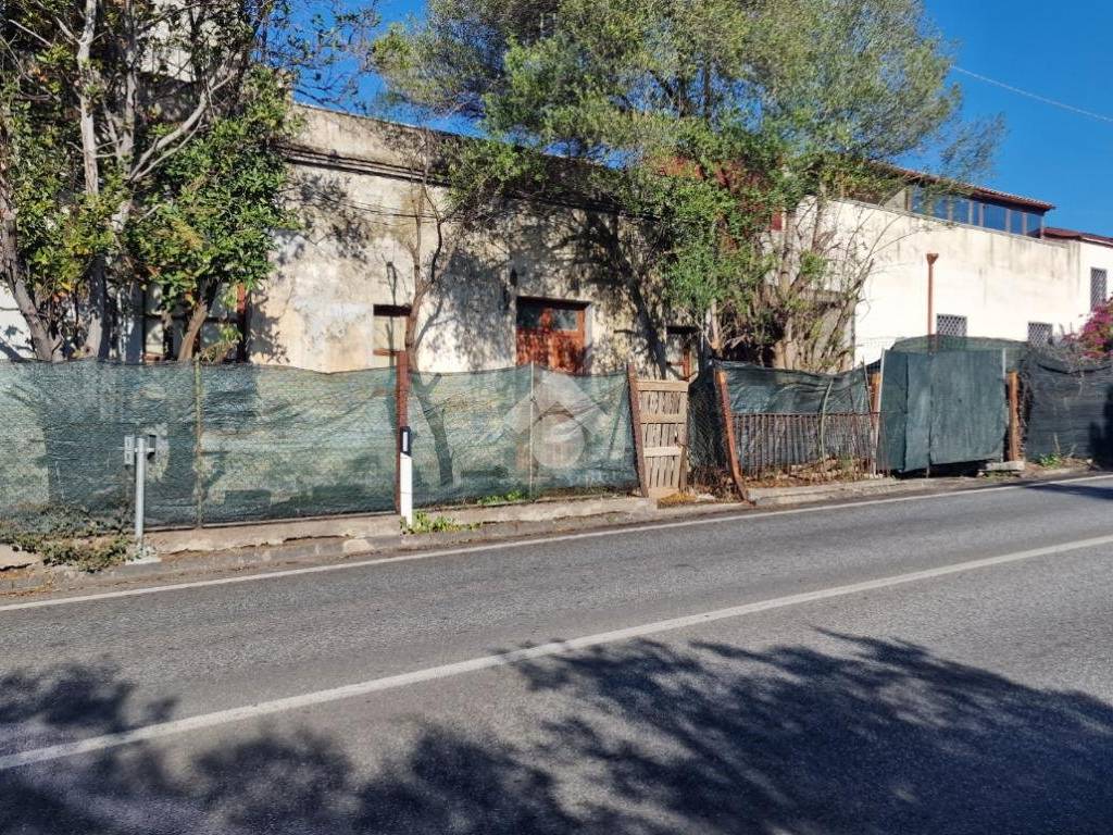 Rustico / casale a Aci castello in Via Nazionale, 52 - Foto 2