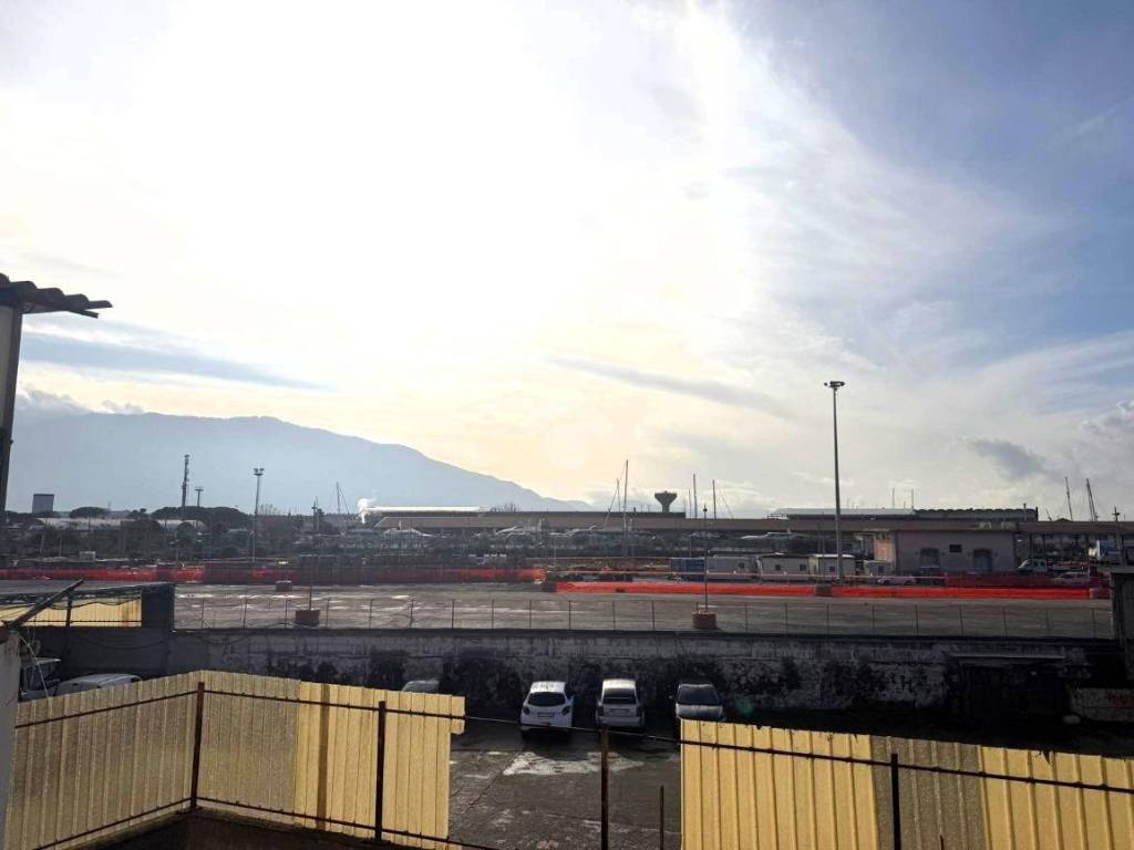 Appartamento a Torre annunziata in Via Castriota, 42 - Foto 3