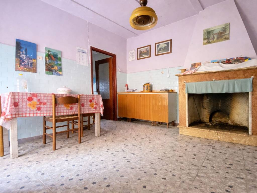 Casa indipendente a Montelibretti in Via Colle Lisandrello, 18 - Foto 2