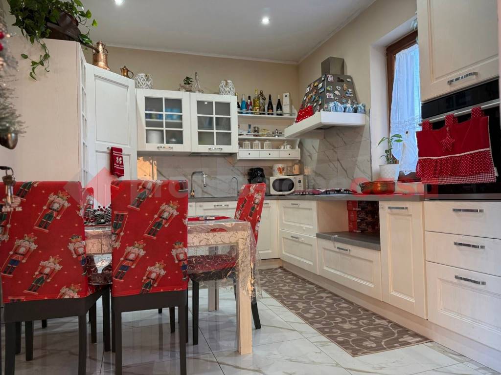 Casa indipendente a Montesarchio in Via Ciaolilli, 38 - Foto 4