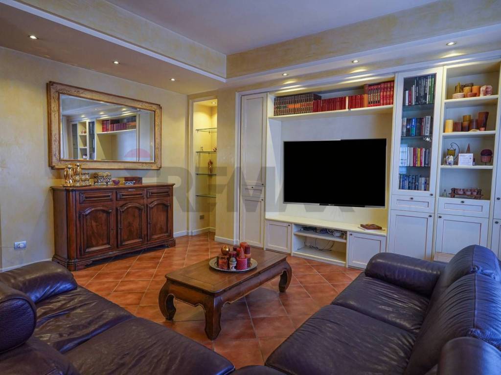 Appartamento a Stezzano in Via Ariosto, 2 - Foto 2