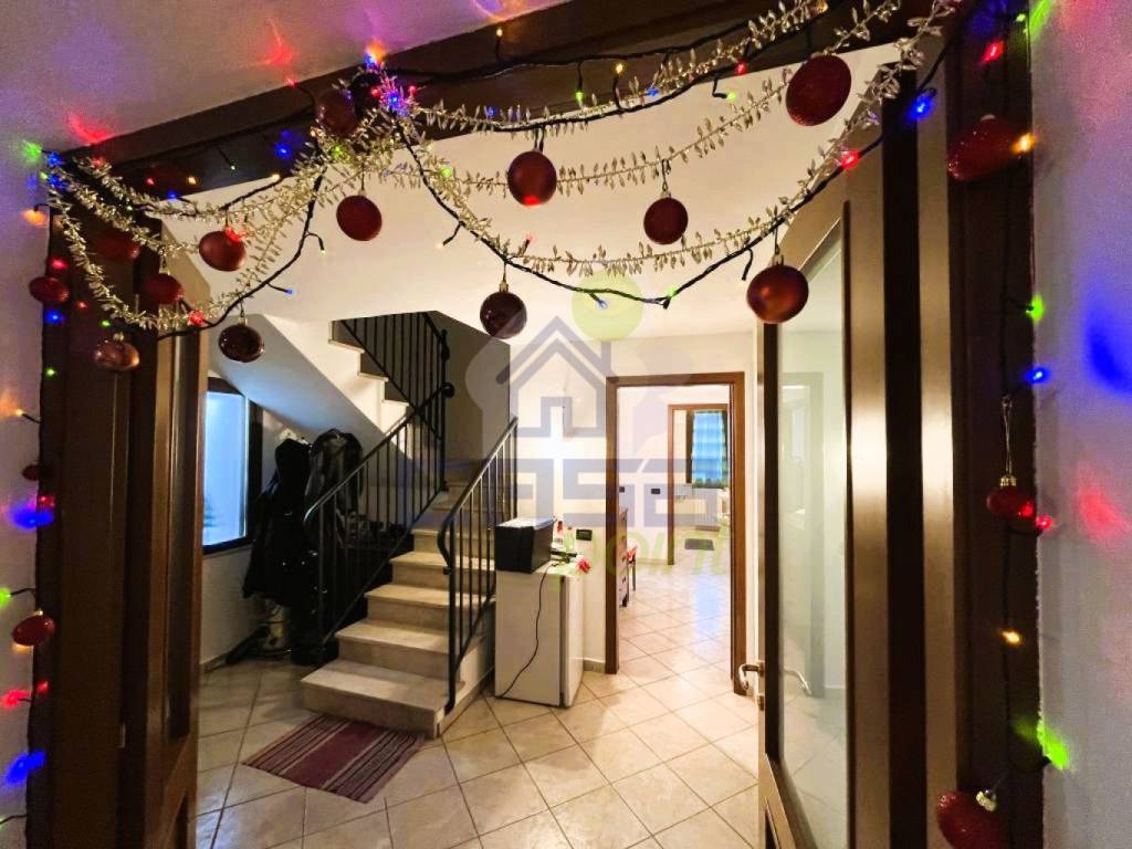 Villa a Gazoldo degli ippoliti in Via Serafina Forti, 9 - Foto 4