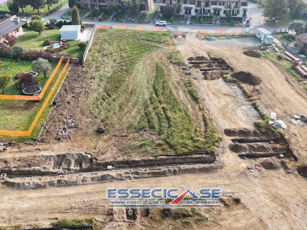 Terreno a Cologno al serio in Via Ferruccio Parri - Foto 4