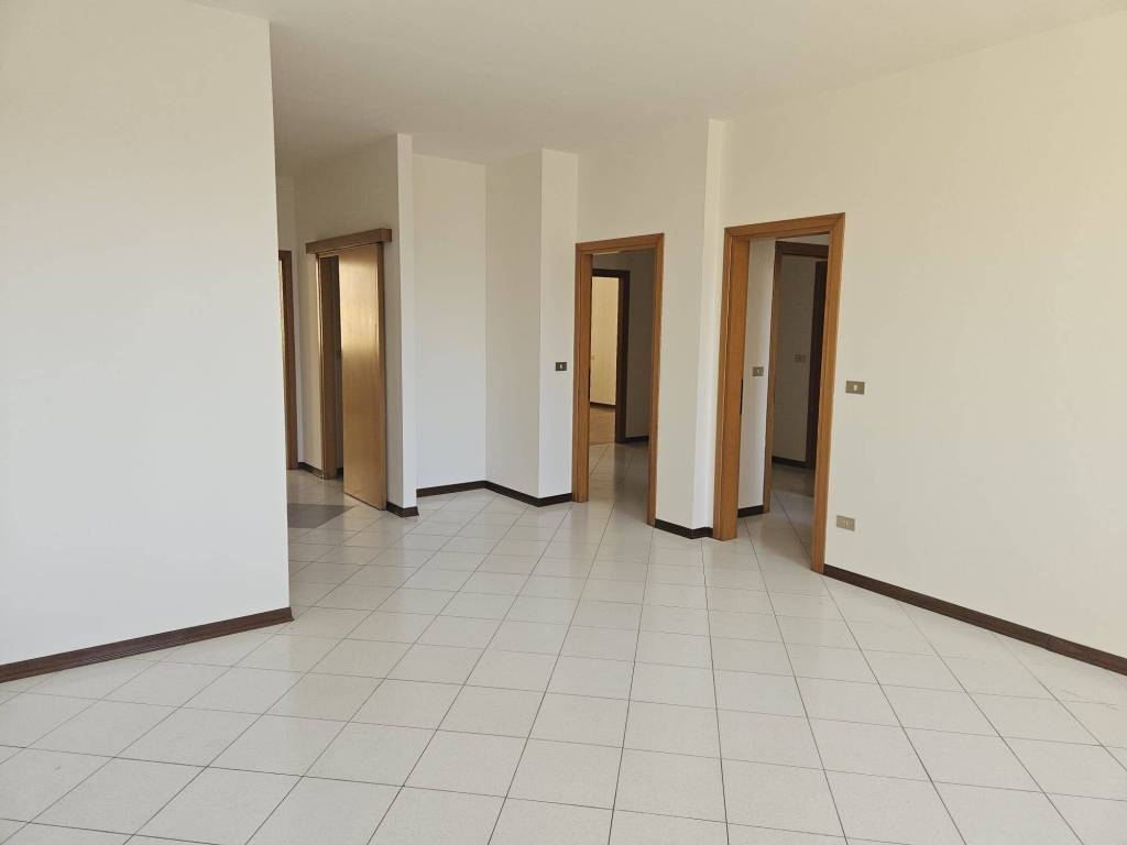 Appartamento a Budrio in Via Andrea Costa - Foto 4