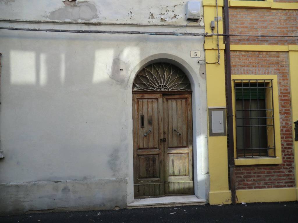 Palazzo / stabile a Bondeno - Foto 4