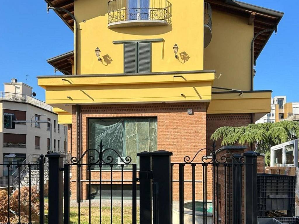 Appartamento a Cabiate in Viale Repubblica, 22 - Foto 4