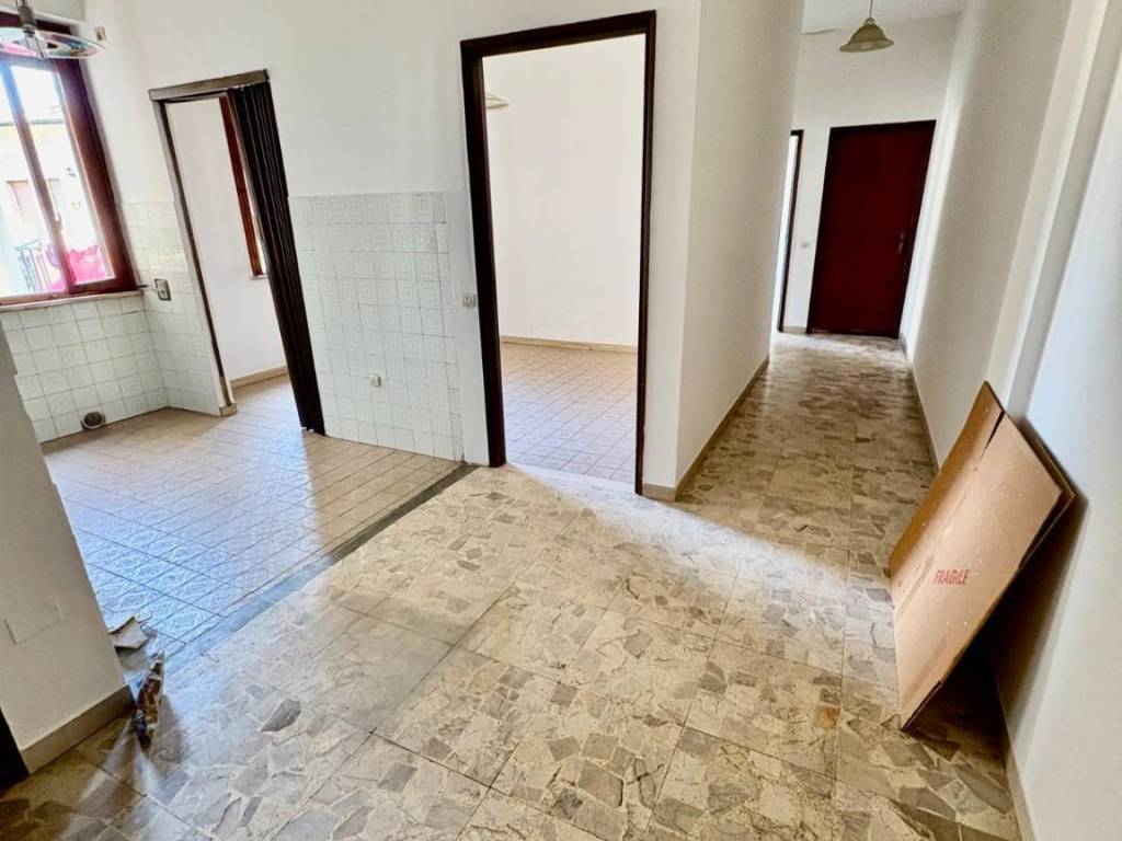 Appartamento a Castelfiorentino in Via B. Gozzoli, , 60 - Foto 2
