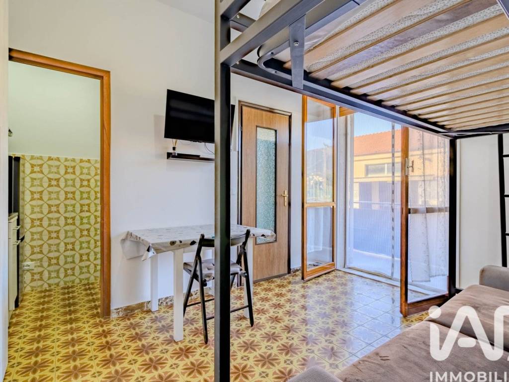 Appartamento a Borghetto santo spirito in Corso Raffaello, 11 - Foto 4