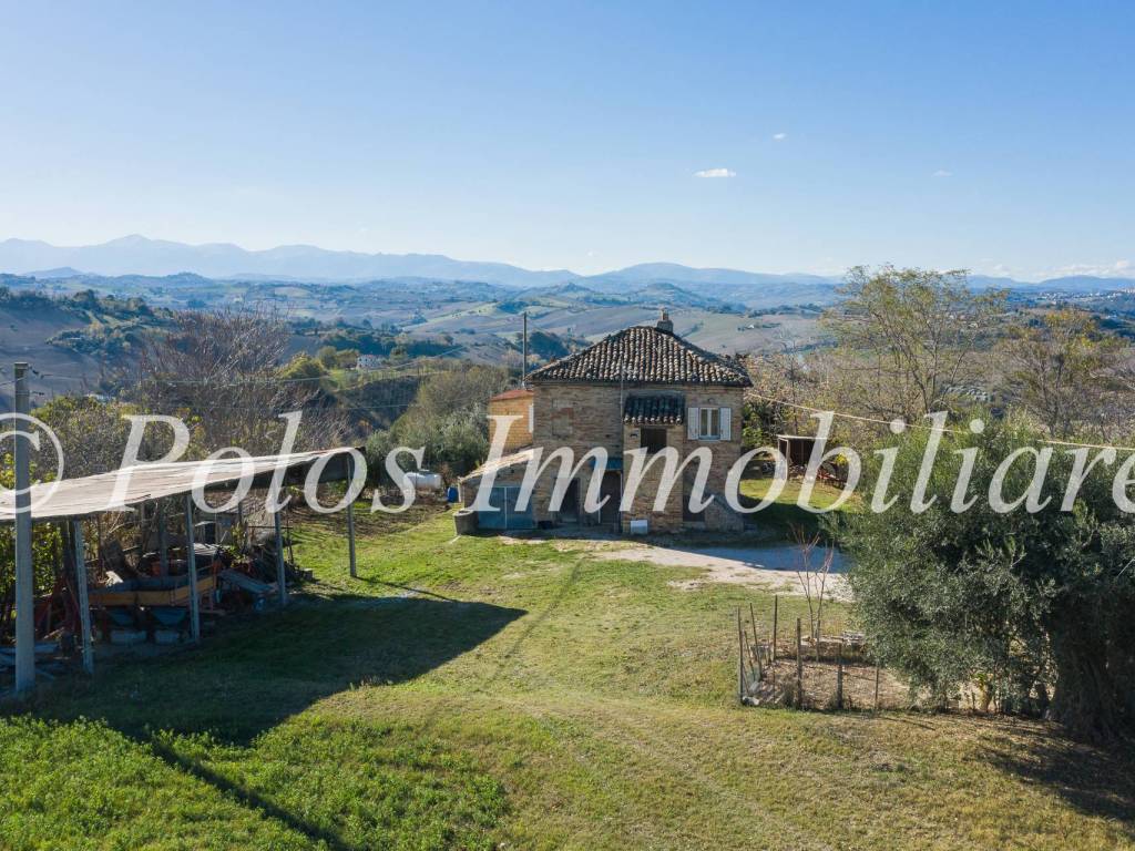 Rustico / casale a Monte san pietrangeli in Contrada Contilino, 4 - Foto 2