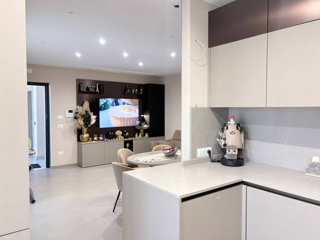 Appartamento a Frattamaggiore in Via Giuseppe Mazzini, 111 - Foto 4