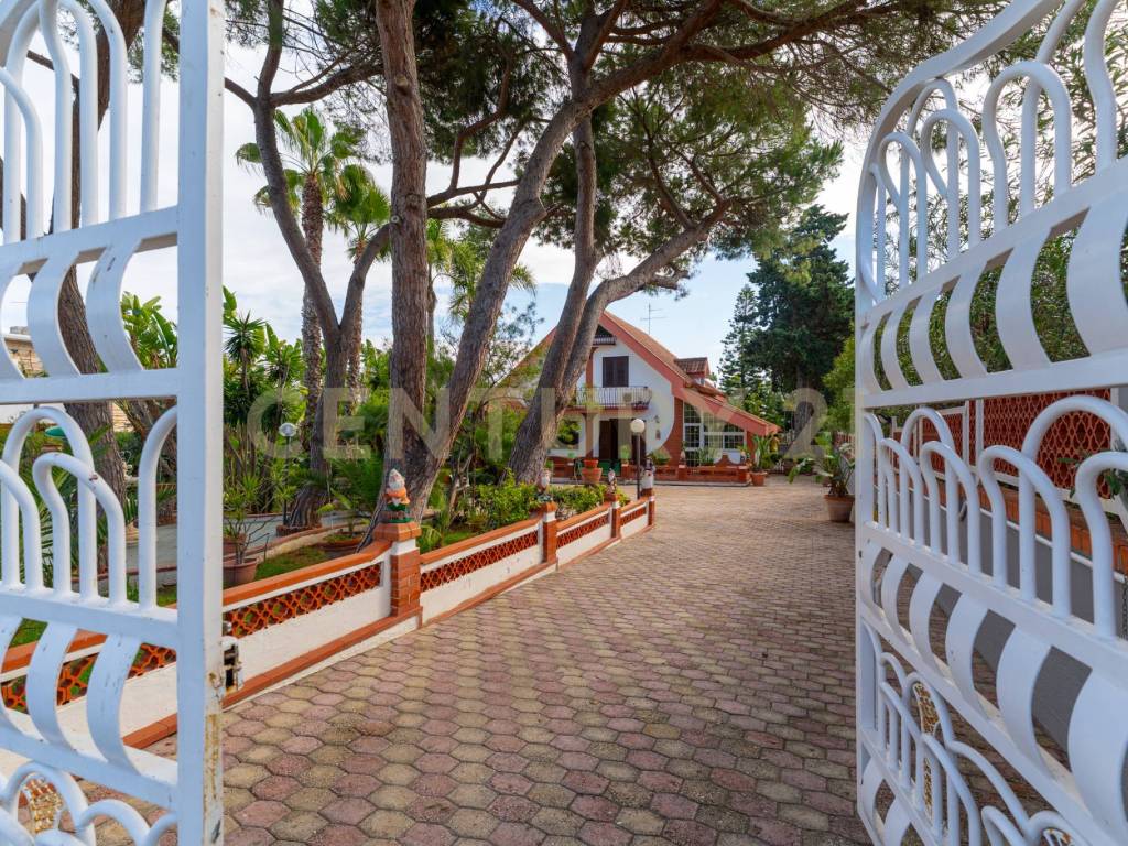 Villa a Augusta in Via Spinelli, 44 - Foto 4